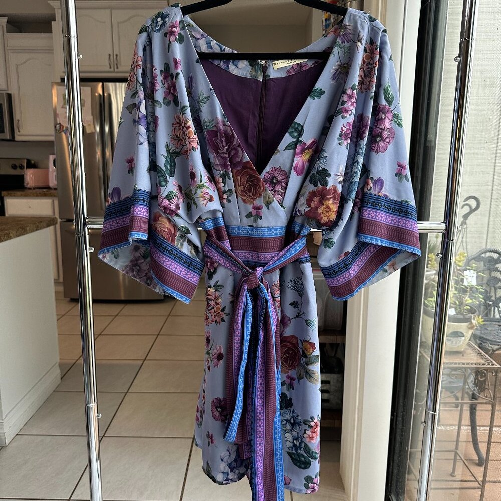 Eshakti Wayward francis Tunic